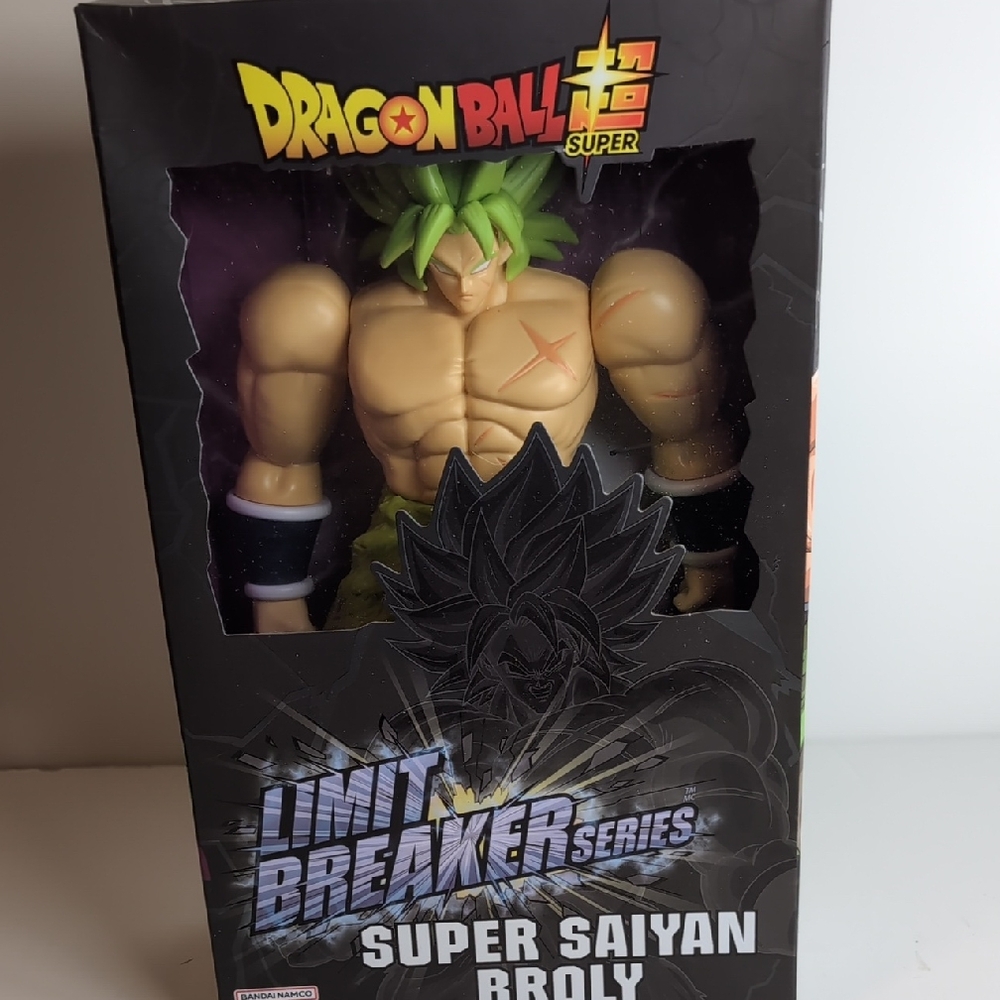 Dragon Ball SuperLimit Breaker Series -NEW & SEALED (Rare) 13" Super Saiyanbroly